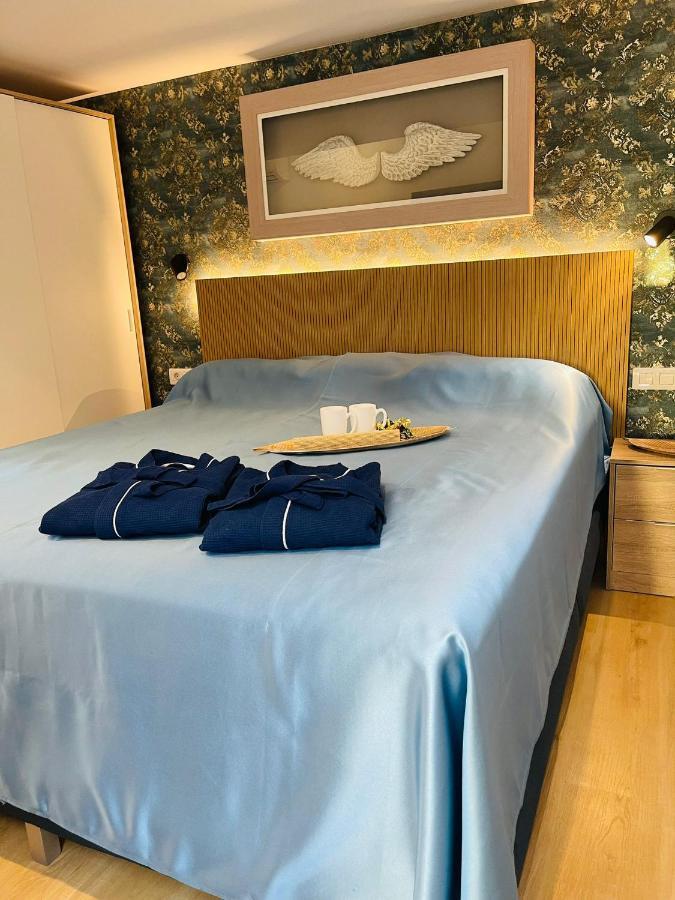 La Dolce Penthouse 2 Bedroom Apartment *